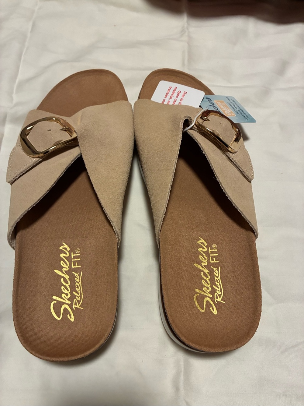 Sketchers Women’s Suede Sandals in Tan and Taupe Sz 10